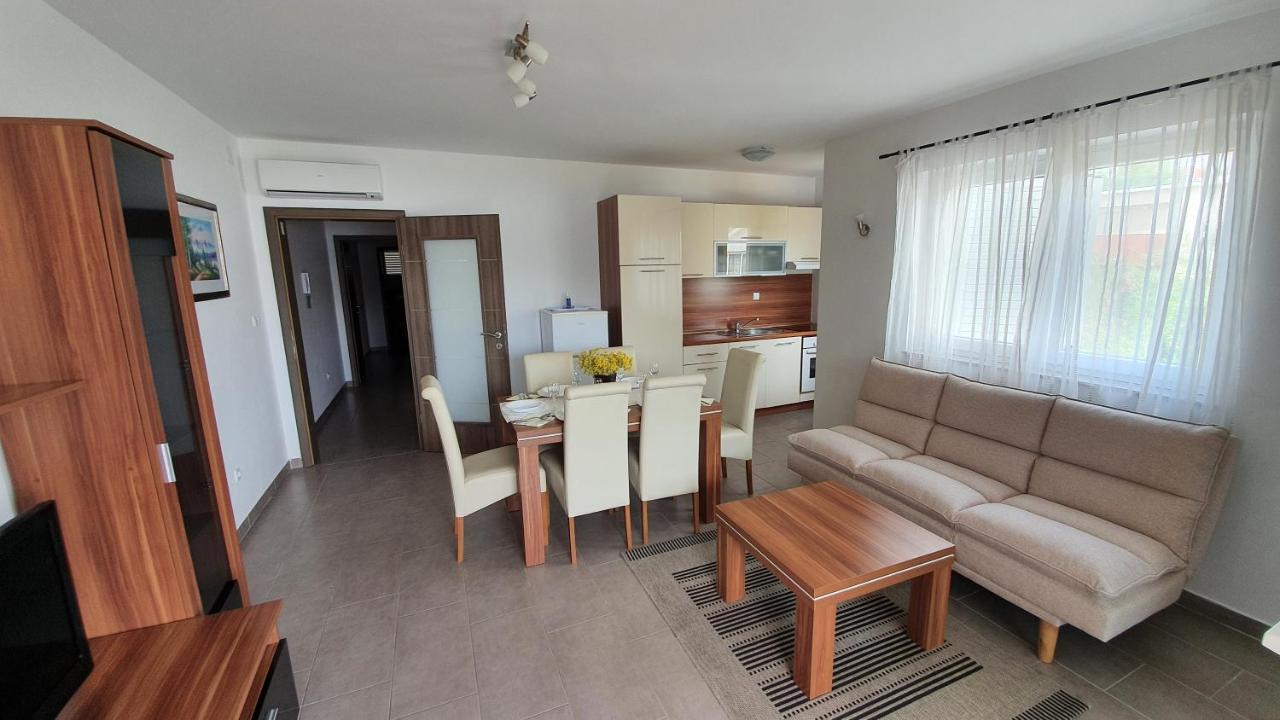 Apartments Augustin Pag Town Dış mekan fotoğraf